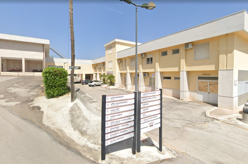 Vieste, eseguita l'autopsia sulla 76enne morta durante il viaggio in ospedale