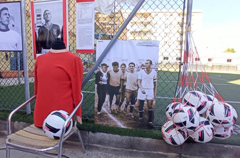 Bari, il campo del Redentore intitolato a Biagio Catalano: il mito biancorosso vive tra i giovani
