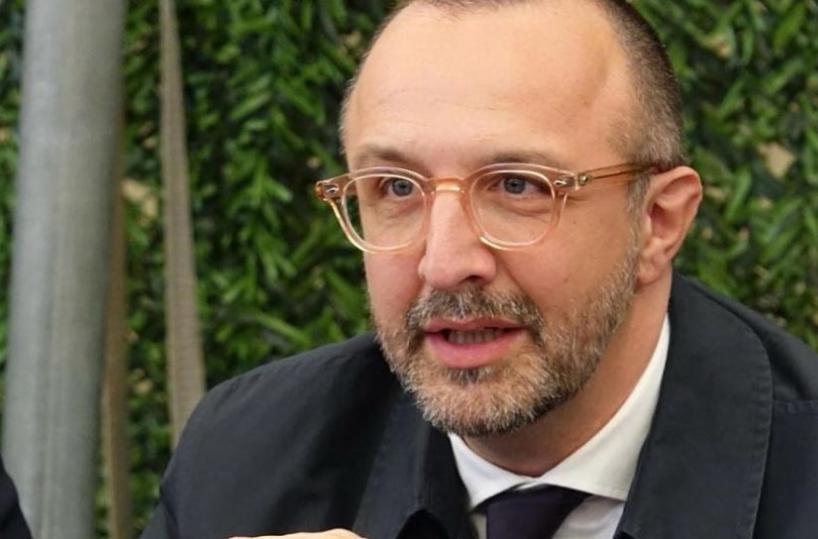 «Ricerca troppo avanzata per l’Italia»: il lavoro del tarantino Francesco Falcone premiato a Londra