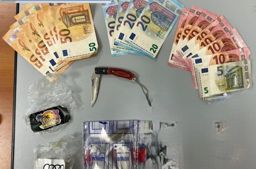 Taranto, spaccio in pieno centro e fin dal mattino: arrestato 70enne pregiudicato