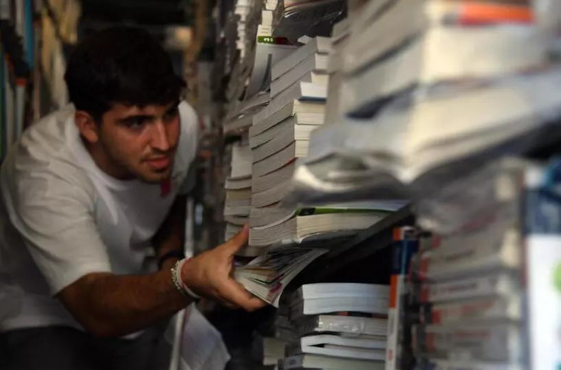 In Italia bassa alfabetizzazione, una persona su tre capisce solo testi brevi. Cosa ne pensate?