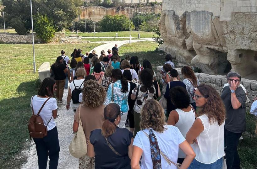 Lecce, la scuola incontra il paesaggio: a Tagliatelle – Stazione Ninfeo primo consiglio didattico all’aperto