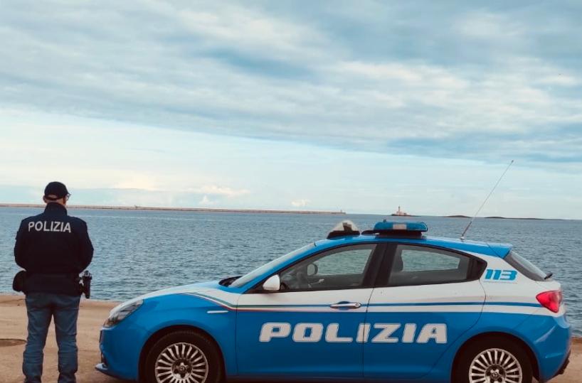 Brindisi, la polizia di frontiera recupera mezzi agricoli rubati da 180mila euro: fermato un uomo bulgaro