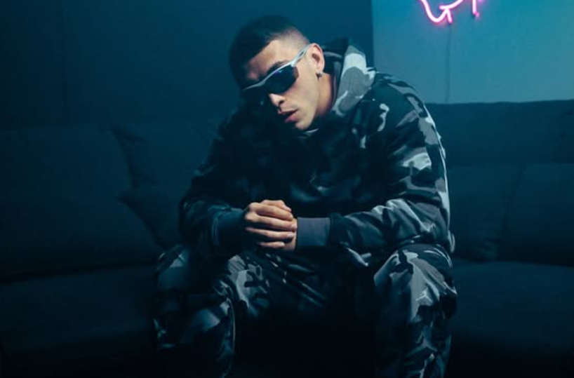 &laquo;Pensieri chiari&raquo; e voce, ecco l'identit&agrave; di Moisen