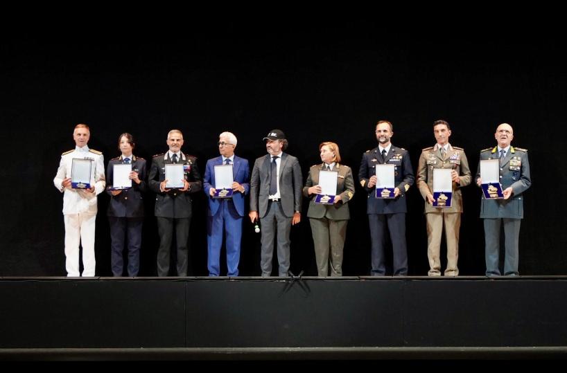 Bari, al Petruzzelli il Premio Caravella d’Oro «Sandro Ambrosi»: annunciato il Concerto di Capodanno della Fiera del Levante