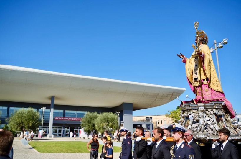 San Nicola entra nella Fiera del Levante: giornata di preghiera, pace e tradizione alla Campionaria