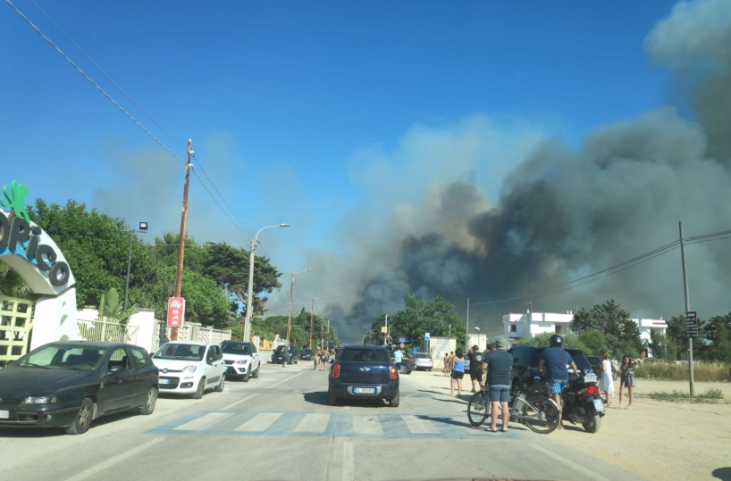 Pulsano, 14 indagati per il rogo: c’è anche un Vigile del fuoco