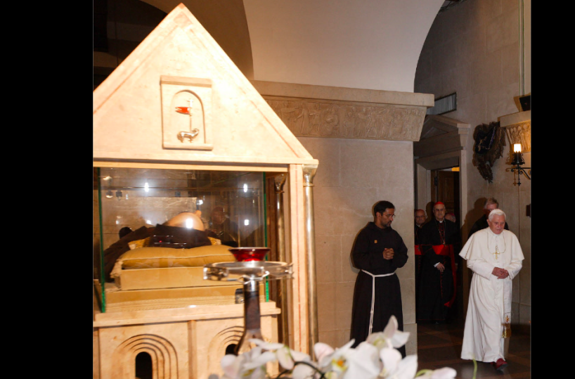 L’omaggio a San Pio sempre con i sofferenti