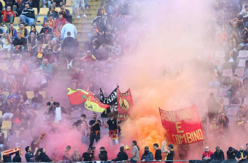 Lecce, lampi di luce:  e mister Di Francesco sorride