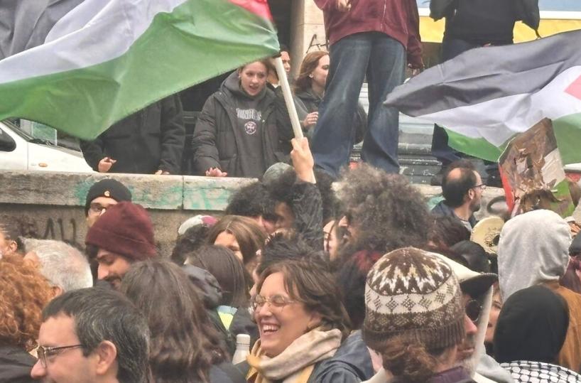 Anche Caparezza a Bari: manifestiamo perché ci sia giustizia a Gaza. Ognuno di noi può fare la propria parte