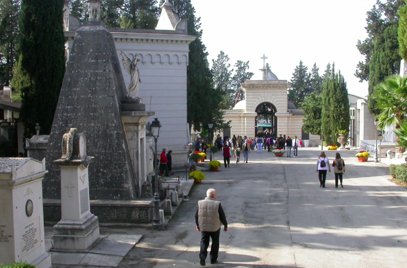 Andria, il cimitero storico si trasforma in un teatro e in museo a cielo aperto