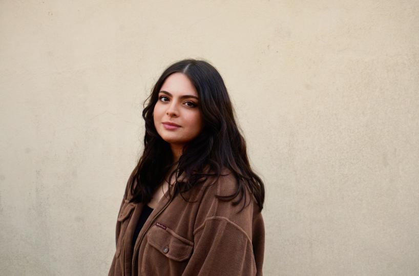 «La stanza di Gaia», il primo EP di CRETA racconta una giovane donna che si affaccia al mondo con determinazione