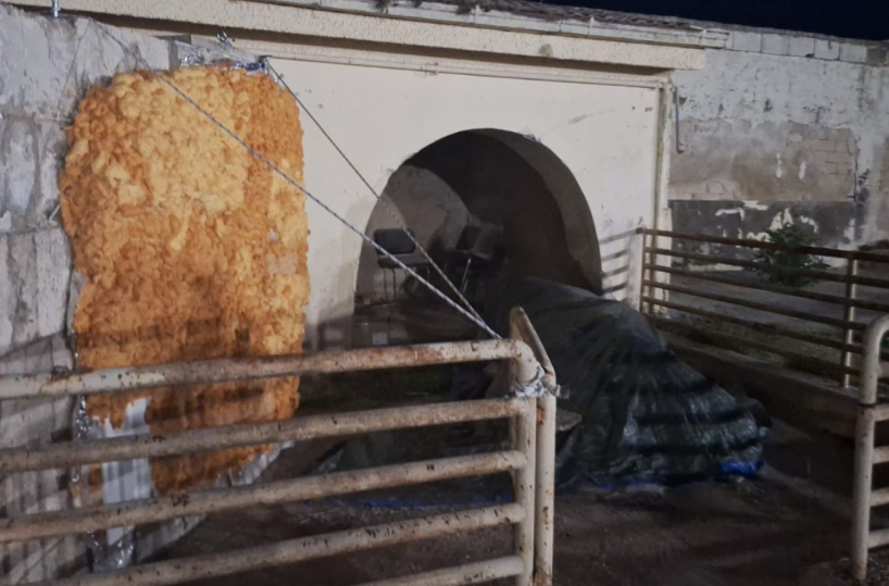 Castellaneta, «Valentino non è al sicuro»: nuova bufera sulla statua