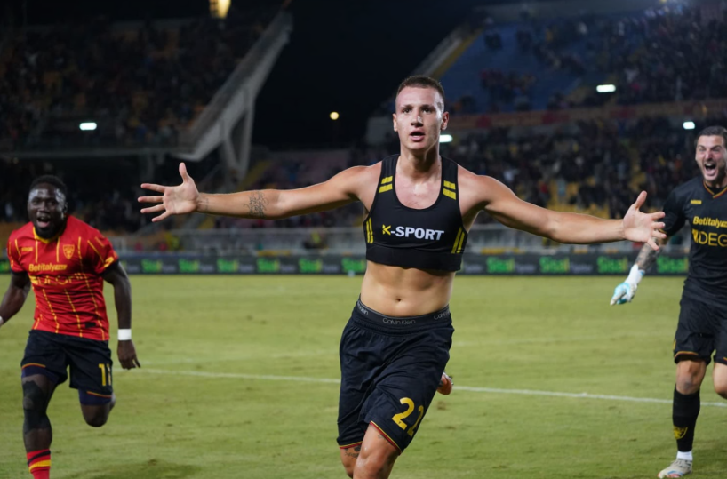 Camarda nella storia e Lecce se lo coccola: il più giovane marcatore a segno con la maglia azzurra