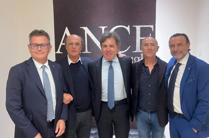 Lobuono incontra Ance Puglia: «Piano Casa per i giovani; ridurre i tempi, snellire procedure e condividere i processi»