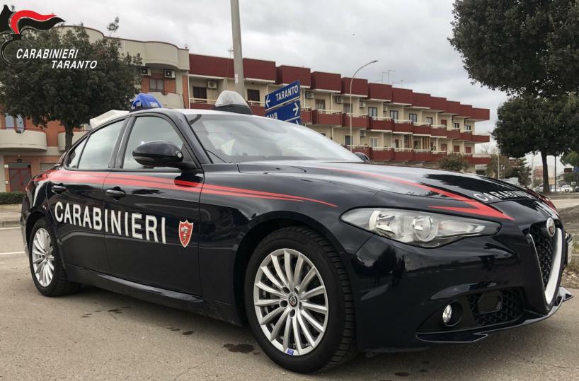 Furti seriali ai danni di persone anziane, carabinieri arrestano due presunti autori a Taranto e Carosino