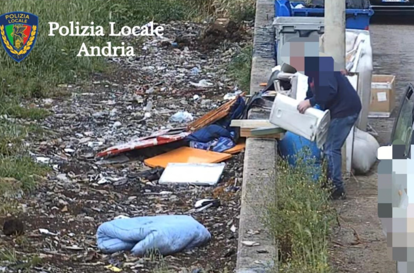 Andria, caccia al «sacchetto selvaggio»: altre multe salate