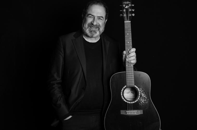 A Federico Sirianni il Premio Civilia 2025: l’erede della scuola genovese della canzone d’autore premiato a Nardò