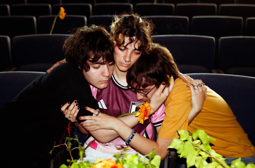 Pallida Cavtat, un debutto che brucia: il 6 novembre esce «Accordi/Incendio» per NOS Records