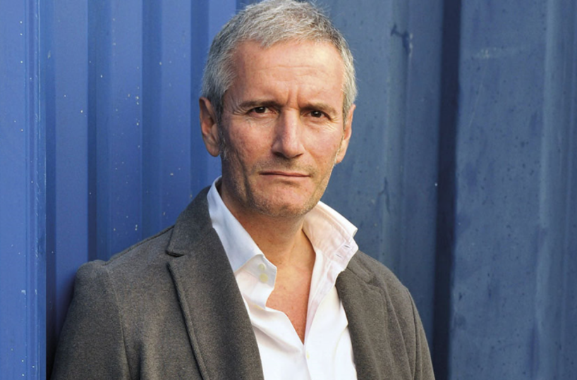 «Petrarca» scruta la voce libera di Radio Bari