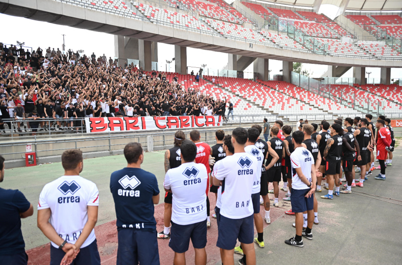 Il Bari non piace più: è fuga dal San Nicola