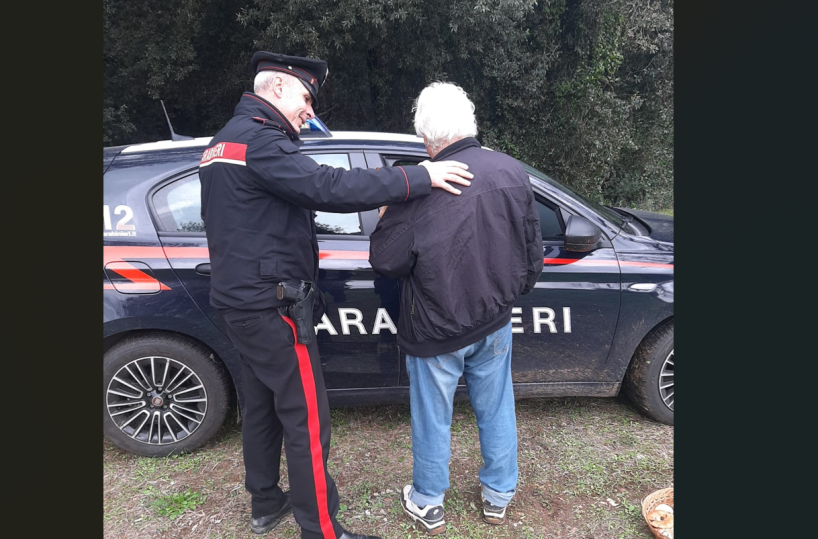Carpignano Salentino, passeggia nel bosco e si perde: 77enne chiama il 112, salvo