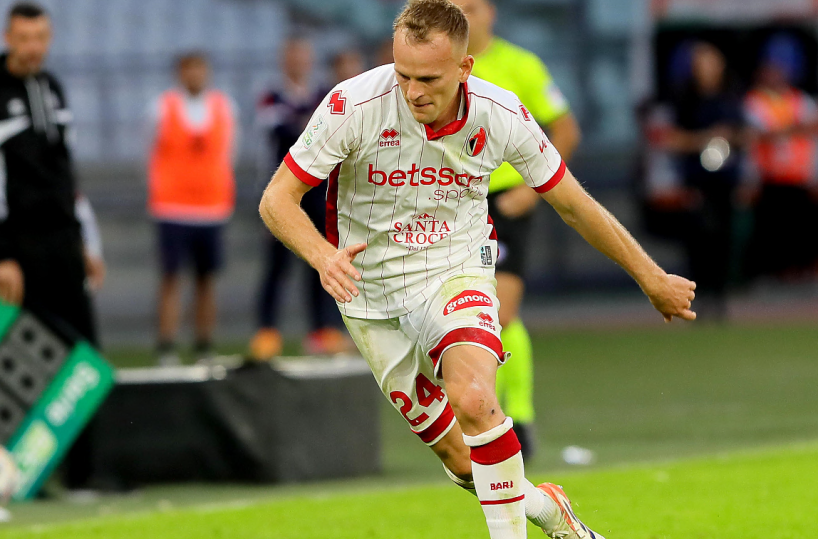 Dickmann vede la luce. La parola all’esperto terzino: «Il Bari sta crescendo»