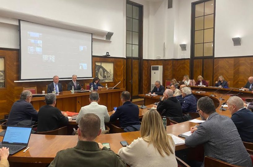 Il ministro Urso accelera su Brindisi: «Riconversione rapida per Cerano»