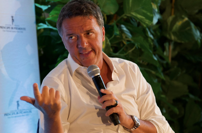 Regionali, Renzi a Bari in sostegno a Decaro: &laquo;Emiliano &egrave; il passato, lui &egrave; il futuro&raquo;