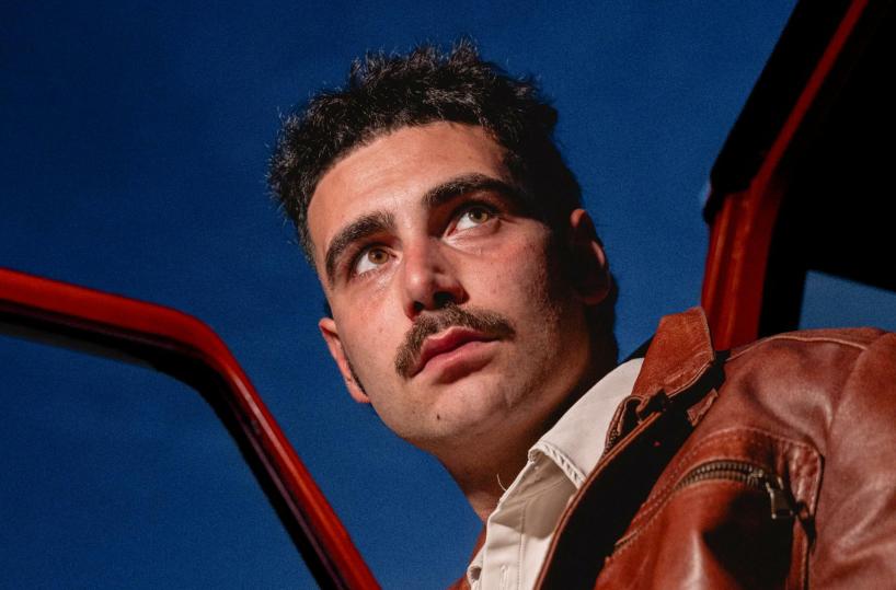 Dal Salento l'energia e l'introspezione di&nbsp;Emmedimodesto: &laquo;EMME&raquo; &egrave; il primo singolo ufficiale