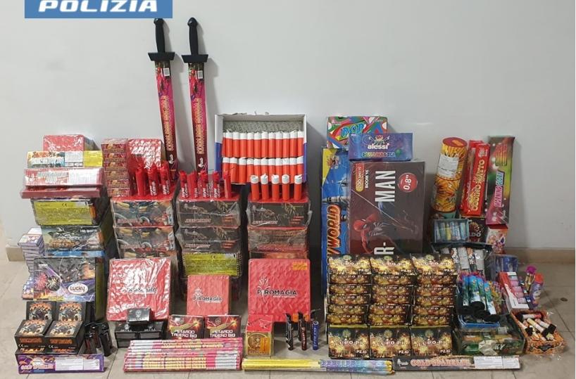 Taranto, detenzione e vendita abusiva di botti illegali: sequestrati oltre 10 kg di fuochi, due denunce