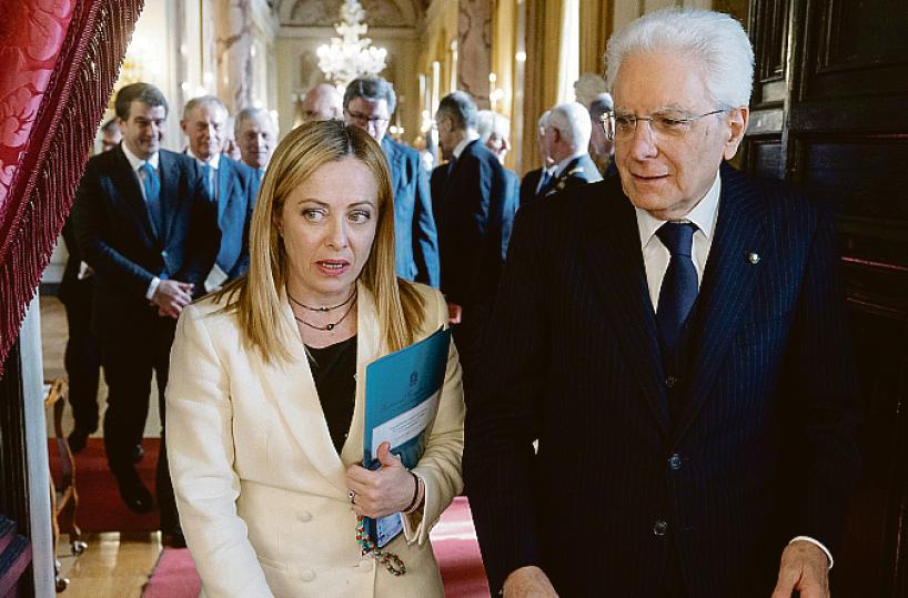 L'Italia dei mille campanili con i bisogni delle periferie curati dai grattacieli