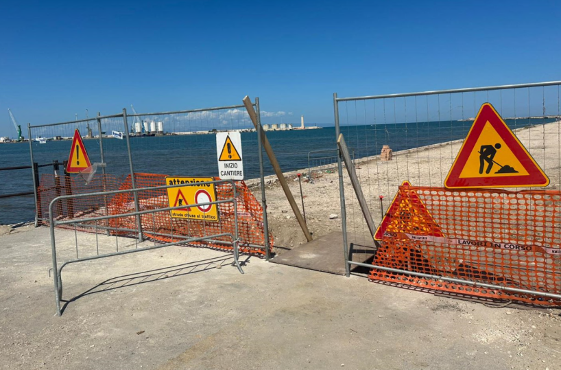 Barletta, 13 milioni per la rinascita del Molo di Levante: previsti  allungamento e pedonalizzazione 