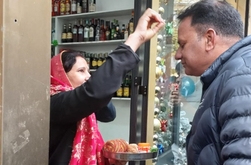 Lecce, le attività economiche parlano sempre più straniero: oltre 2mila le imprese di immigrati