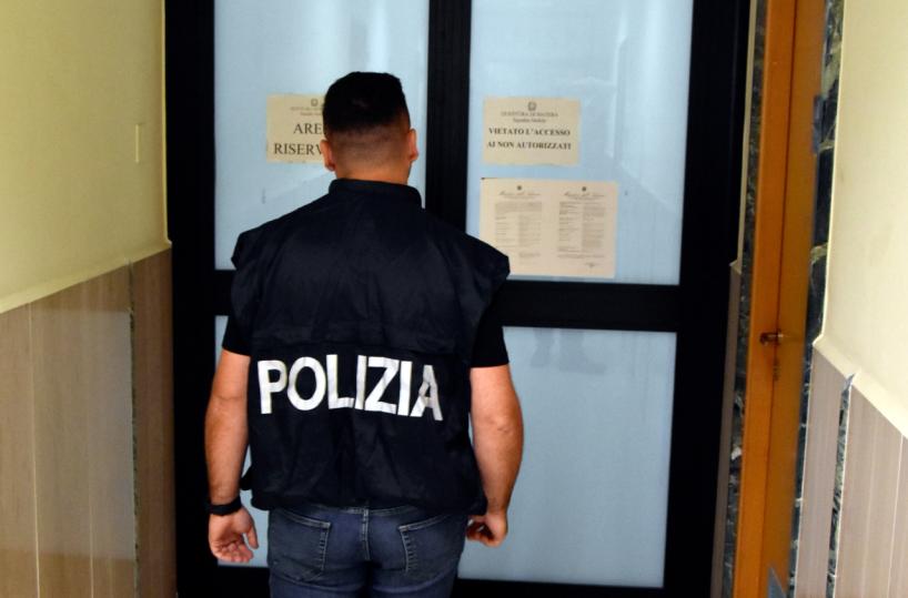 Furto di gioielli a Matera, 31enne barese in carcere grazie alle indagini della Polizia