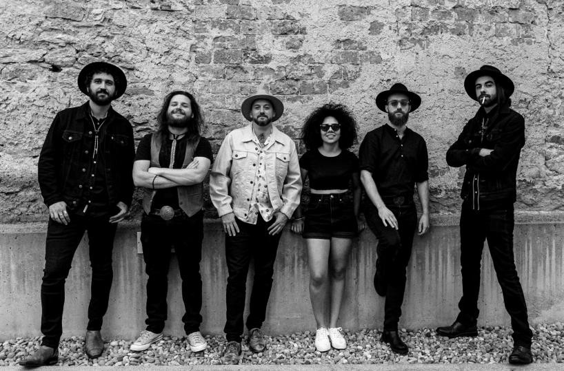 Golden Vultures, il supergruppo svizzero torna con «Black&Blue», un viaggio sonoro epico che trasforma le ferite in resilienza