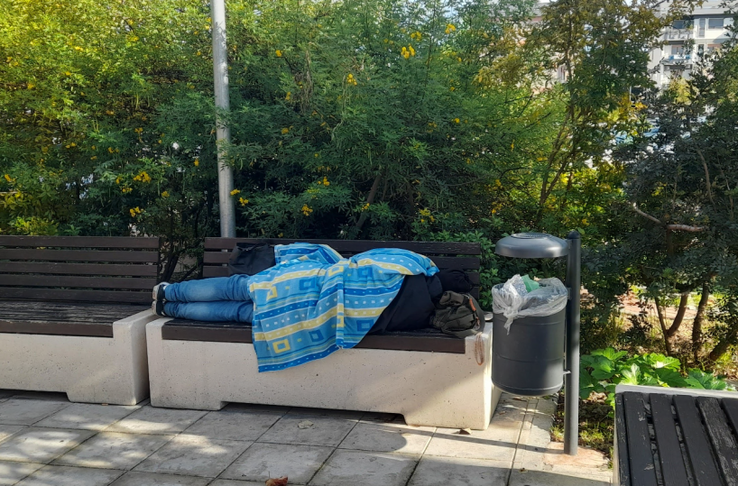 Tessera sanitaria ai senza tetto, anche a Bari parte la sperimentazione del ministero della Salute