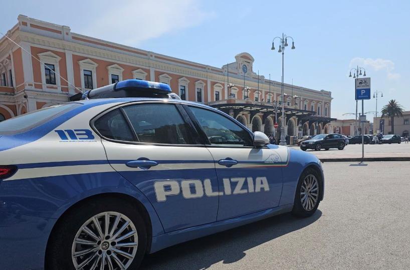 Bari, nel 2025 quasi 600 arresti e oltre 170 chili di droga sequestrati: ecco il bilancio della polizia