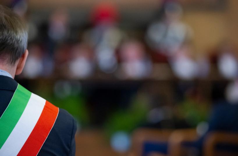 Aggressioni e minacce, in Puglia il numero pi&ugrave; alto di amministratori locali &laquo;sotto tiro&raquo;. Decaro: &laquo;Un dato che non sorprende&raquo;