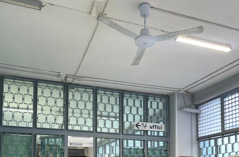 Foggia, solidariet&agrave; nel carcere: i volontari distribuiscono regali ai detenuti 