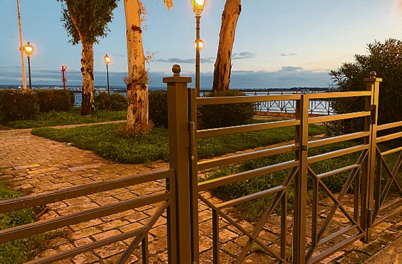 Taranto, cancelli &laquo;abusivi&raquo; nell&rsquo;isola non solo quelli della mala