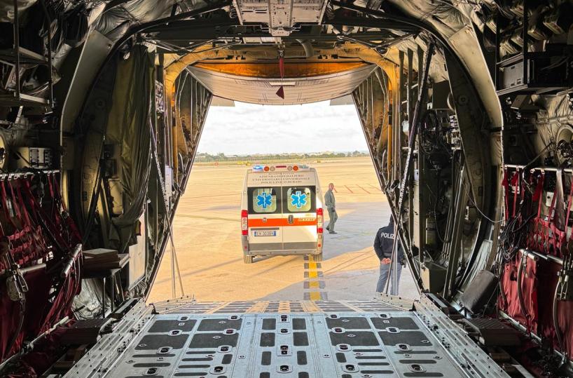 Bari-Roma, volo sanitario urgente: bimba di 6 anni in pericolo di vita trasportata dall&rsquo;Aeronautica Militare
