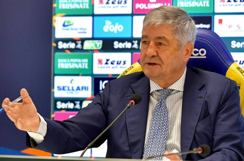 &laquo;Bari, serve cambiare tanto&raquo;. L'ex Angelozzi vara la linea dura 