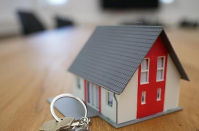 Puglia, riparte la corsa al mattone: compravendite in crescita del 6,4%, spicca Taranto