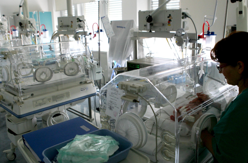 Brindisi, Utin, ora i neonati di 30 settimane &laquo;Partoanalgesia, ok entro marzo&raquo;