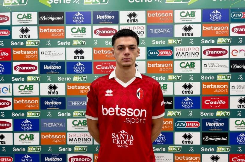 Bari, arriva l'attaccante Cuni in prestito dal Rubin Kazan