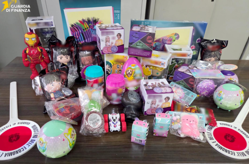 Vendevano giocattoli non sicuri vicino alle scuole: scatta il sequestro a San Vito dei Normanni