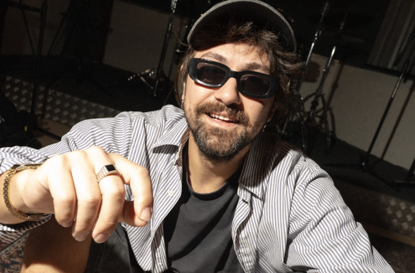 Mille vite, una sola storia: &laquo;Ex&raquo;, fuori il nuovo album di Ciliari