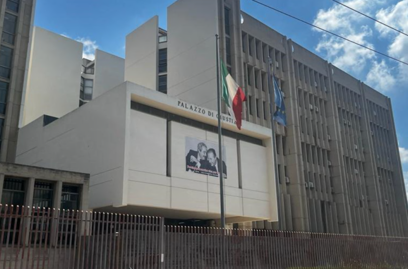 Trovati con 108 candelotti per far saltare gli Atm: i due arrestati a Lecce chiedono di &laquo;patteggiare&raquo;