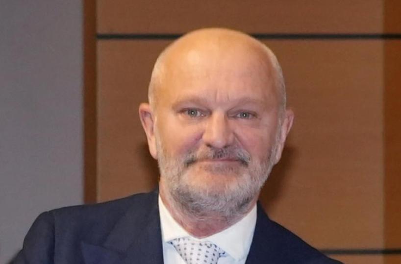 Andrea Pucci rinuncia a Sanremo 2026: &laquo;Insulti inaccettabili&raquo;. E voi cosa ne pensate della scelta?